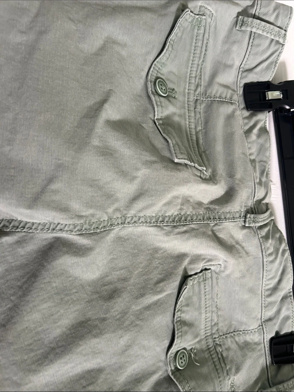 Izod Men's Cargo Shorts in Sage Green